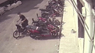 Motosiklet oğrusu həbs olunmasına sevindi: “Sizə görə ailəmə həsrət qalmışdım” 