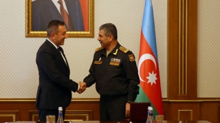 Zakir Həsənov Türkiyə müdafiə nazirinin müavinini təltif etdi - FOTO 