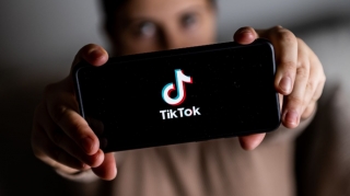 “TikTok”dakı  videonu təkrarlayan uşaq reanimasiyaya yerləşdirildi 