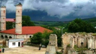 Şuşada ilk yaşayış kompleksinin tikintisinə başlanılır