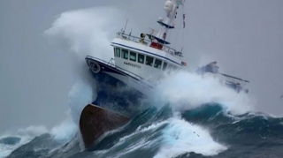 Nazirlik dumanlı hava ilə bağlı gəmi istifadəçilərinə müraciət etdi 