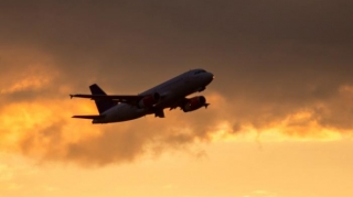 Efiopiyada təyyarə pilotları 11 km yüksəklikdə yatdılar 