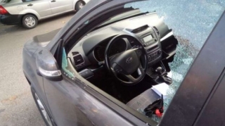 Bakıda maşından eynək oğurlayan şəxs tutuldu