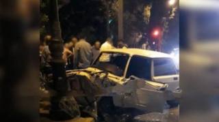 Sumqayıtda iki qardaş bir neçə dəqiqəlik fərqlə eyni yerdə qəzaya düşdü - İki yaralı var 