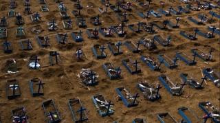 Braziliyada COVID-19 diaqnozu ilə ölənlərin sayı 54 minə çatır