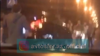 Yasamalda avtoşluq edən sürücü avtomobili aşırtdı  - VİDEO
