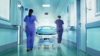 25 yaşlı qadın özünü DOĞRADI 