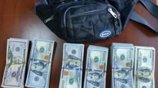 53 000 ABŞ dollarının Azərbaycandan çıxarılmasının qarşısı alınıb