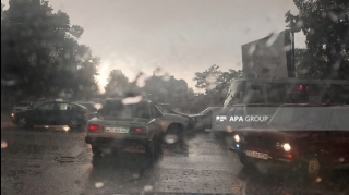 Gəncəyə güclü yağışdan sonra sel gəlib  - FOTO