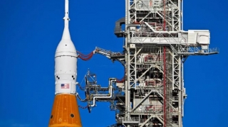 NASA Aya raket göndərilməsini növbəti dəfə təxirə salıb 