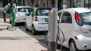 Азербайджан увеличил импорт электромобилей более чем в 9 раз 