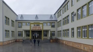 Məktəbdə baş verən dəhşətli hadisənin təfərrüatı:  Müəllimin işinə xitam verildi - YENİLƏNİB + VİDEO 