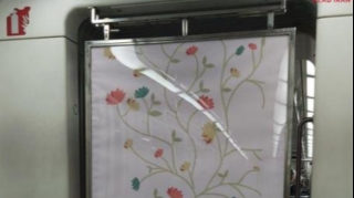 İranda metro vaqonlarını kişilər və qadınlar üçün ayırdılar - FOTO 