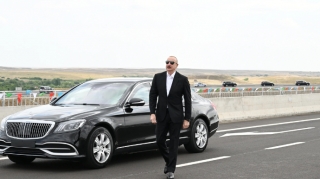 Президент Ильхам Алиев принял участие в открытии дороги Ахмедбейли - Физули - Шуша - ФОТО