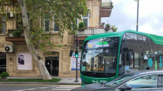 Bakıda yeni elektrik avtobusları xəttə buraxıldı - VİDEO