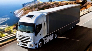 Azərbaycanda avtomobil nəqliyyatı ilə yükdaşımalar azalıb