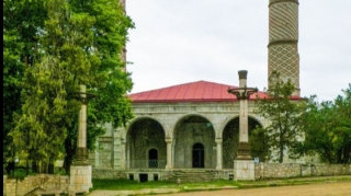 "War Gonzo"nun Şuşadakı məscidlə bağlı çirkin niyyəti - ŞƏRH 