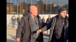 Bakıda avtobus sürücüsü ilə sərnişinlər arasında mübahisə - VİDEO 