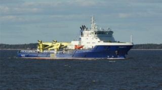 Ukrayna ordusu daha bir rus gəmisini vurdu 