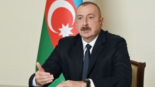 Президент Ильхам Алиев принял министра обороны России