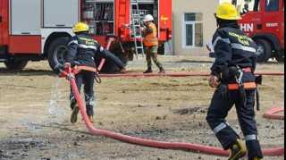 Ötən gün ölkədə 33 yanğın olub, 25 nəfər təxliyə edilib