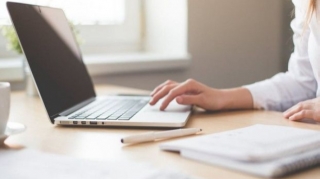 Вузы Азербайджана ввели режим сокращенного рабочего дня