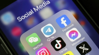 Sosial şəbəkələrə girişdə yaş məhdudiyyəti olacaq - Prezidentdən Sərəncam 