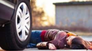 Bakı-Şamaxı şosesində avtomobil qadını vurub öldürdü