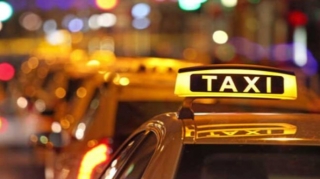 Fərqlənmə nişanı olmayan taksi sürücülərinin buraxılış kartı ləğv ediləcək? 