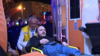 Minik avtomobili motosikletə çırpıldı, xəsarət alan var-FOTO 