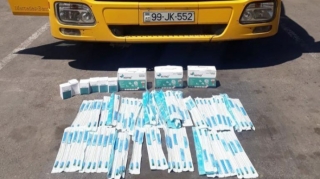 "Mercedes”dən qanunsuz tibbi ləvazimatlar və dərman preparatları aşkarlanıb - FOTO 