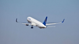 Qazaxıstan aviaşirkəti Rusiyaya uçuşları dayandırır 