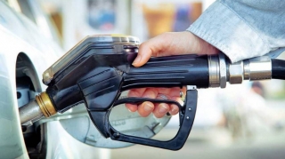 Azərbaycanda benzin və dizelin istehsalı azaldı 