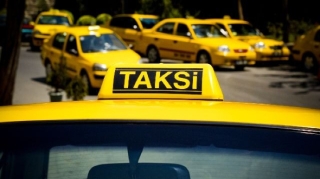 Taksi sürücüləri üçün YENİ TƏLƏBLƏR - Sabahdan qüvvədədir 