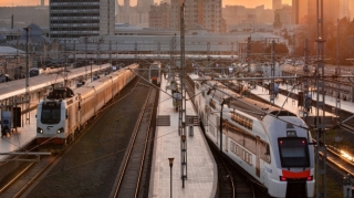 Qatarlarda və vağzallarda elektron siqaretlərin istifadəsinə görə cərimə tətbiq ediləcək - FOTO