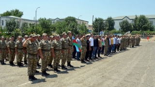 В Азербайджанской Армии состоялись проводы уволенных в запас военнослужащих  - ФОТО