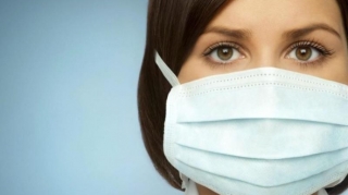 Tibbi maska taxmayanların Milli Məclisin binasında hərəkəti qadağan edilib