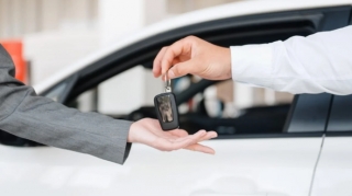 Azərbaycanda bəzi şəxslərə pulsuz avtomobil veriləcək 