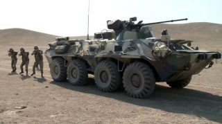 Zirehli texnikaların ekipajları döyüş vərdişlərini təkmilləşdirir   - VİDEO