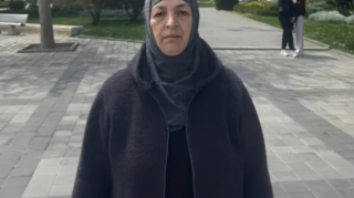 Bu qadını görənlər polisə məlumat versinlər 