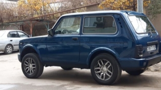 Suraxanıda "Niva"nı qarət etdilər - 99 TT 108 - VİDEO 