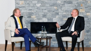 Prezident “Fortesque Future Industries” şirkətinin sədri ilə görüşdü  - FOTO