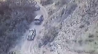 Erməni separatçıların qanunsuz hərbi daşımalarını Rusiya sülhməramlıları müşayiət edirlər - VİDEO 