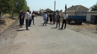 Biləsuvarda məişət tullantıları anti-sanitariya vəziyyəti yaradıb 