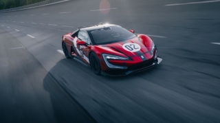 Elektromobildə yeni rekord: saatda 496 kilometr - VİDEO 