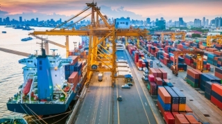 Ведутся работы по внедрению цифровых решений на Среднем коридоре - Айбек Бижанов 