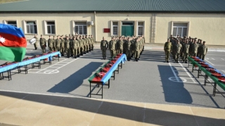 Prezident hərbi xidmətə növbəti çağırışla bağlı sərəncam imzalayıb