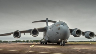 Kanada Ukraynaya öldürücü silahları olmayan təyyarə göndərib