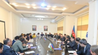 Eyvanda kabab bişirmək istəyi yanğınla nəticələndi