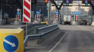 Ödənişli yollarda yeni sürət həddi müəyyənləşdi 